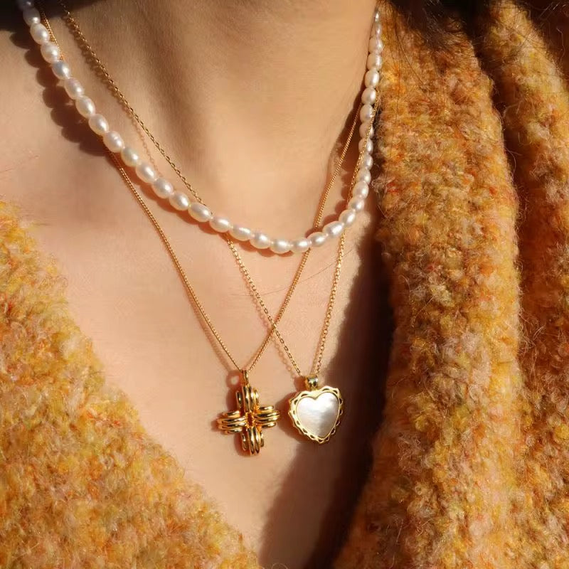 SheLoves Shell Necklace