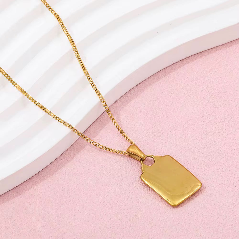 Face it Necklace