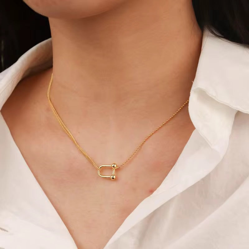 Zepharia Necklace