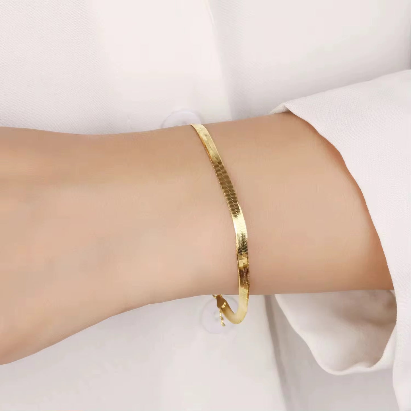 Liner Bracelet