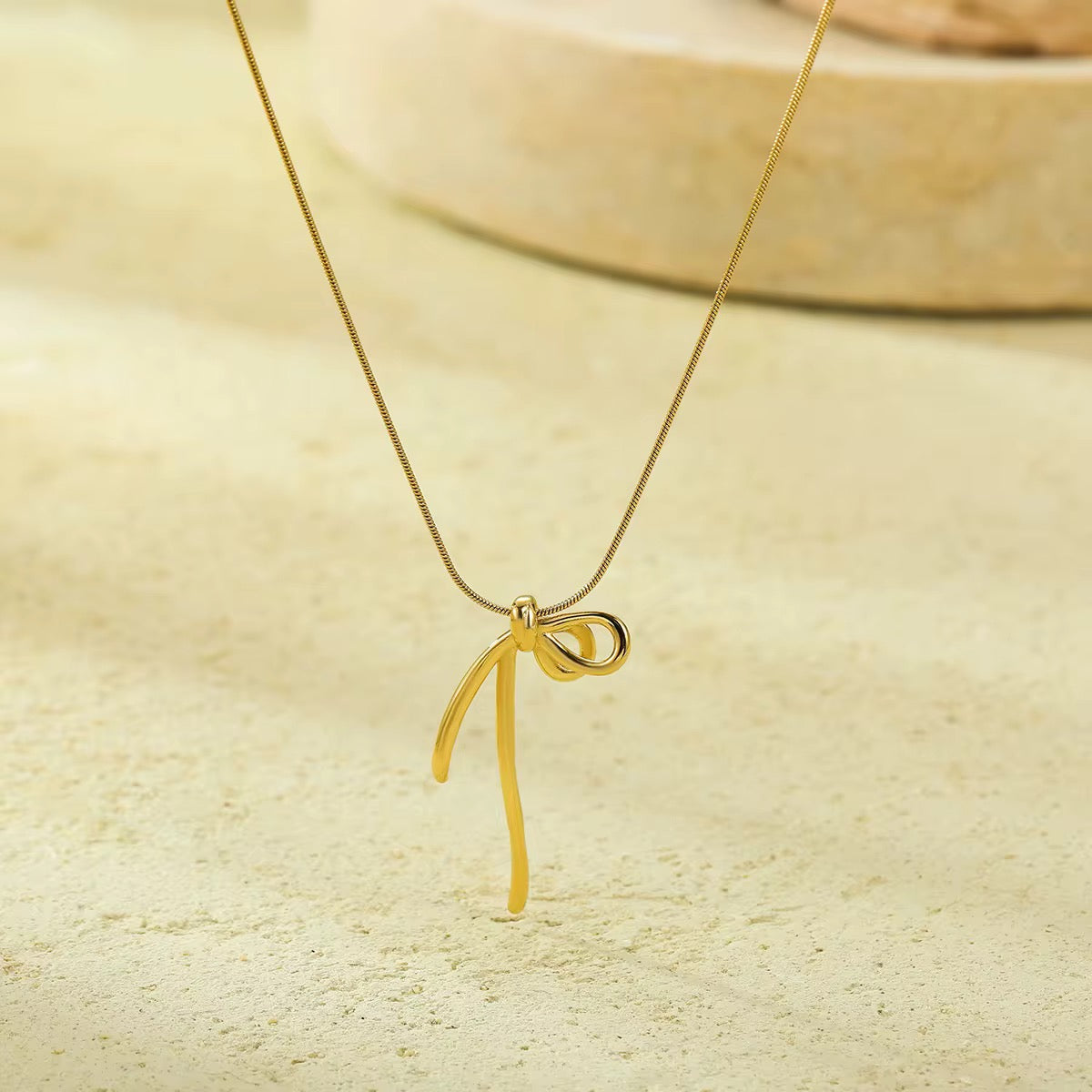 Tie&Bow Necklace