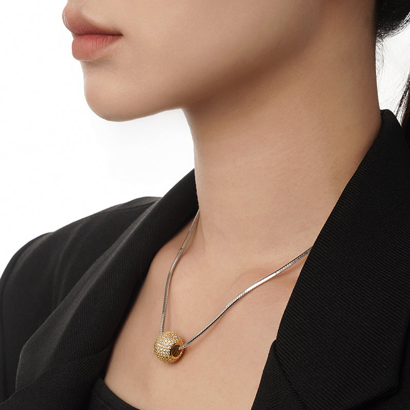 Disc Necklace
