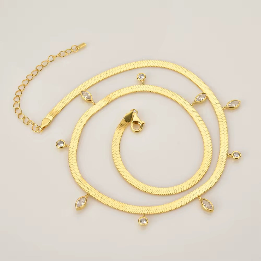 Elora Necklace