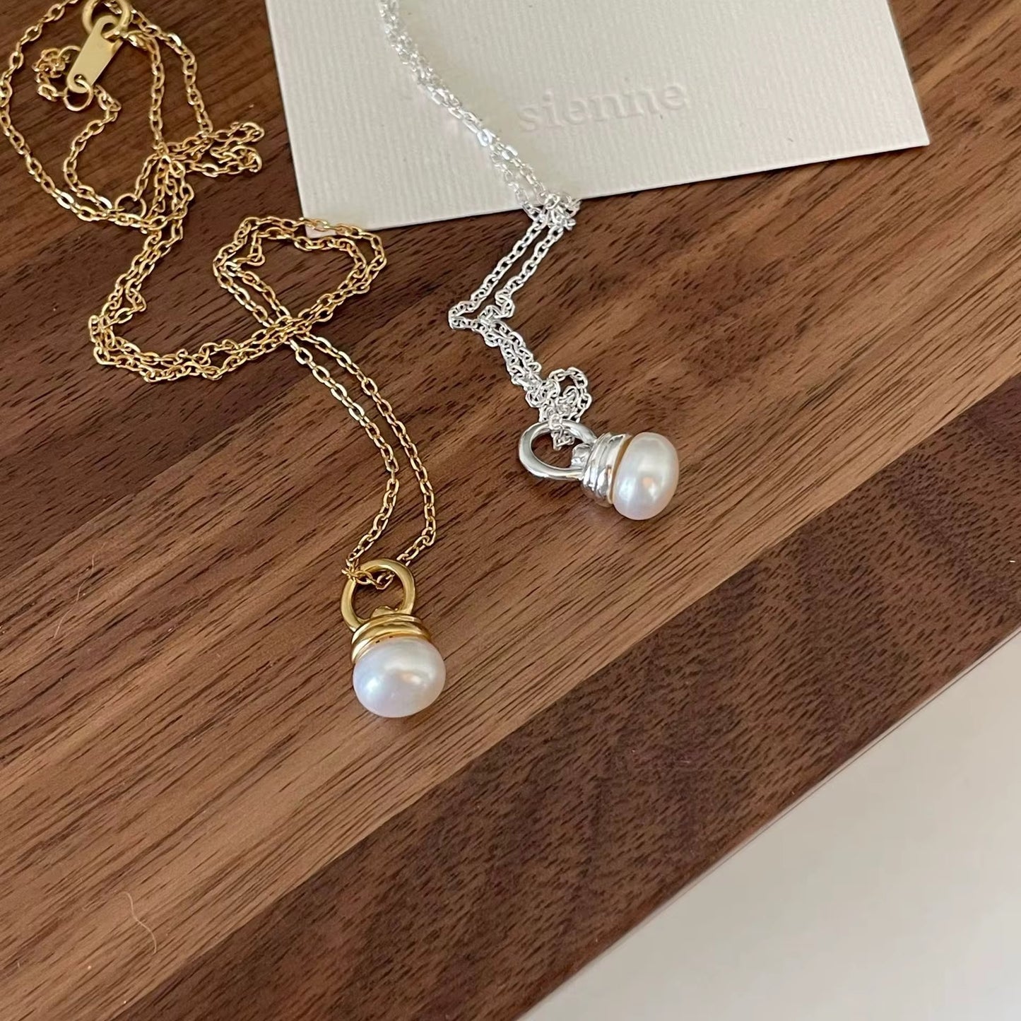 Falcon Pearl Necklace