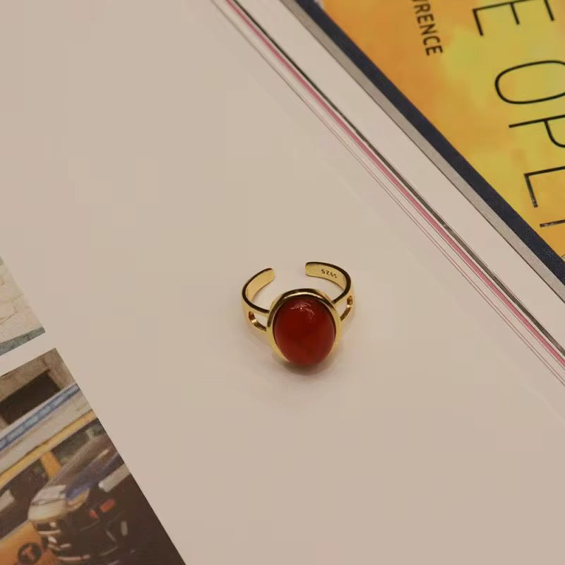 Rubina Agate Ring