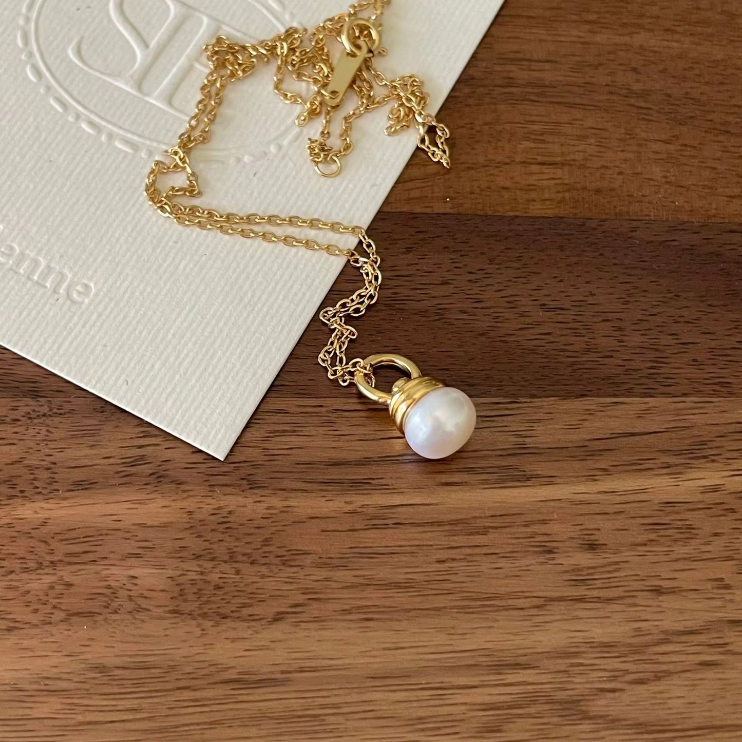Falcon Pearl Necklace