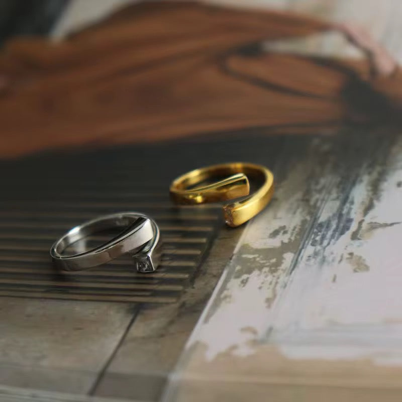 Finesse Ring