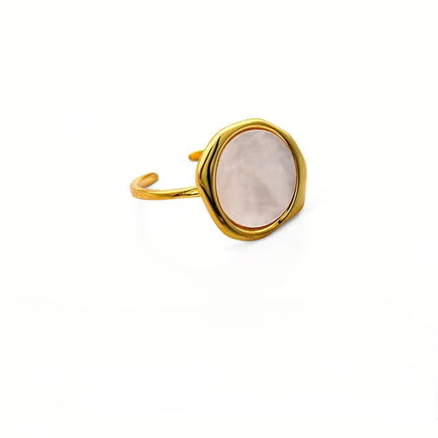 Rosa Shell Ring