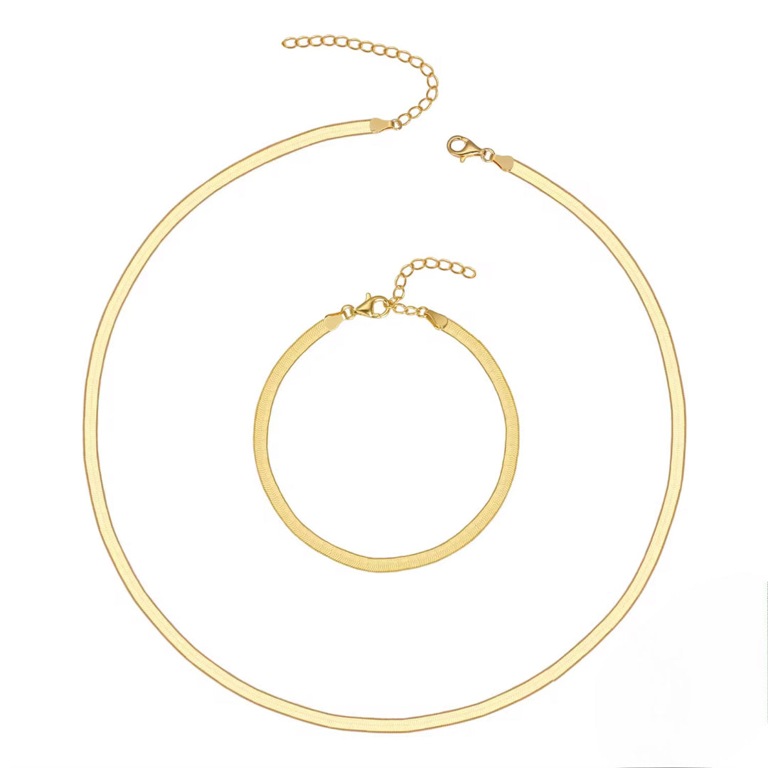 Liner Necklace