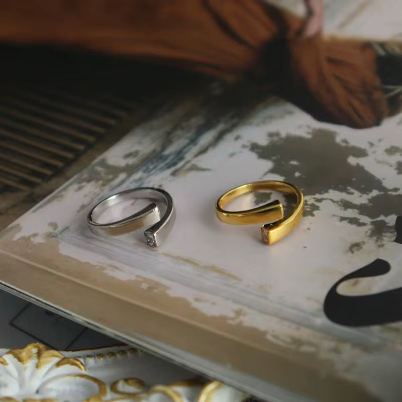 Finesse Ring