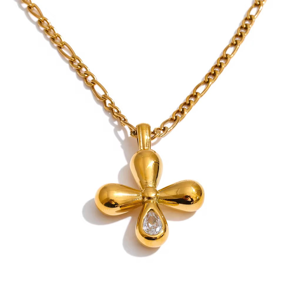 Elaria Necklace