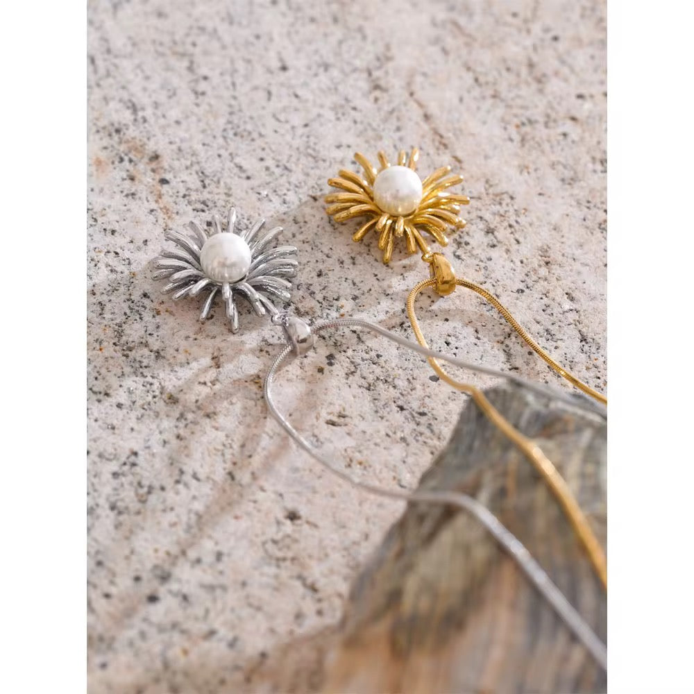 Dalphy Pearl Necklace