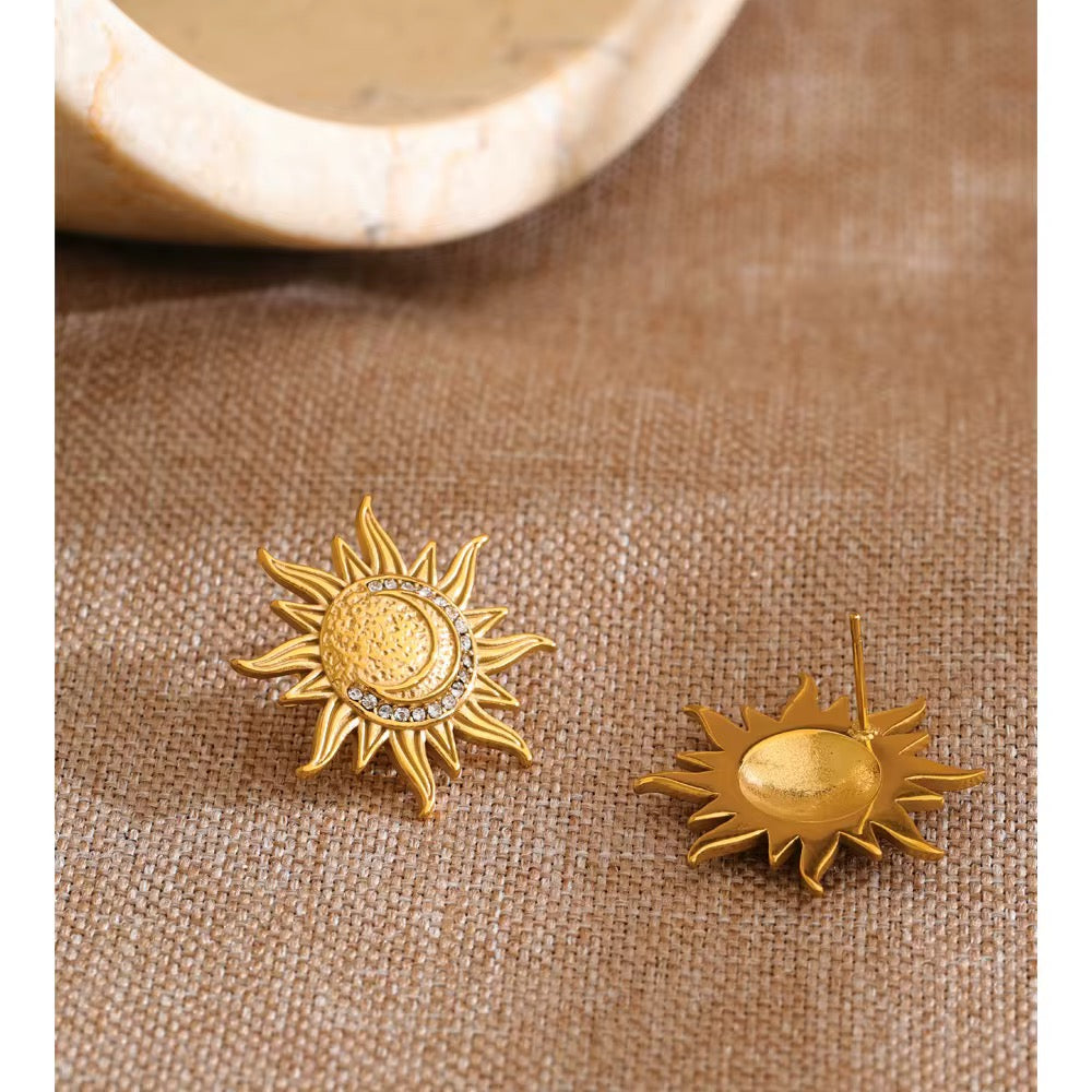 Lumorae Earrings
