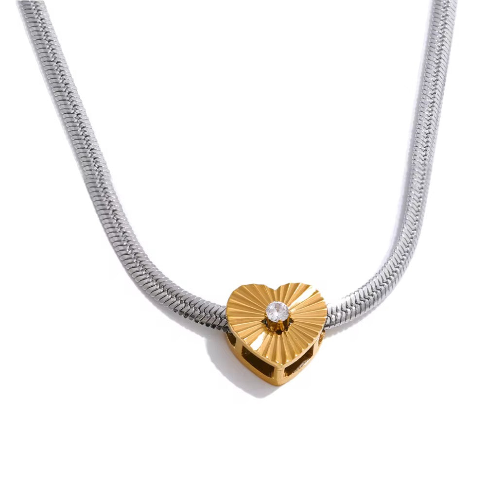 Zena Necklace