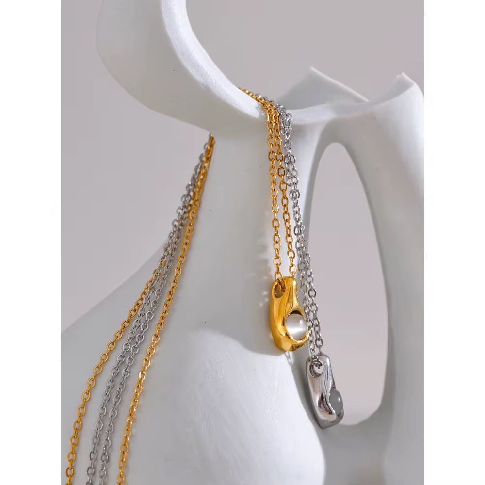 Clarette Shell Necklace