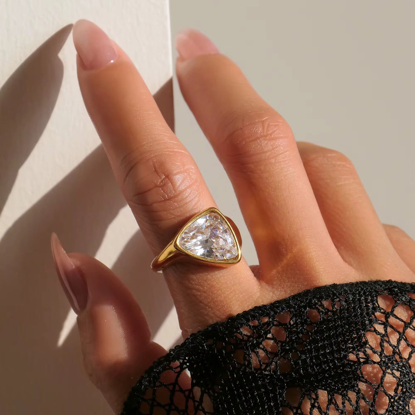 Zinnara Ring