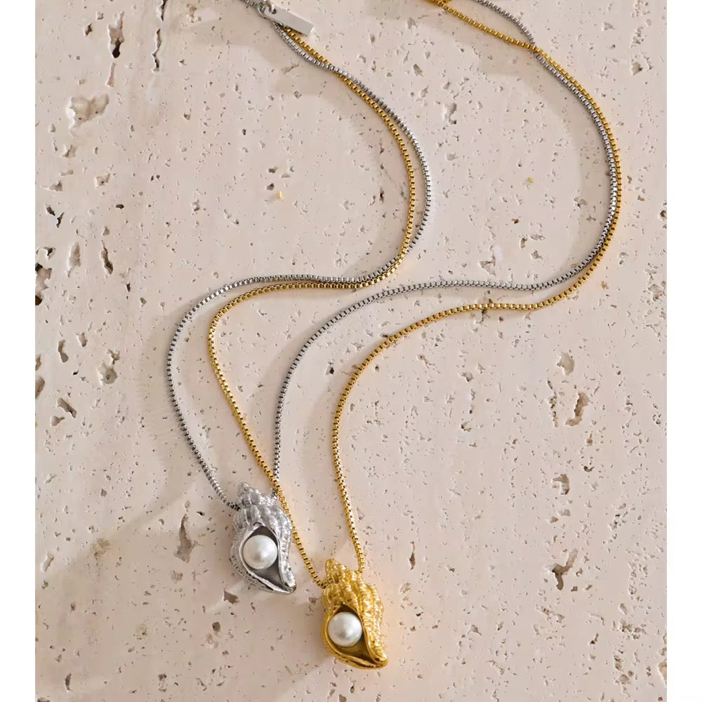 Fiore Pearl Necklace