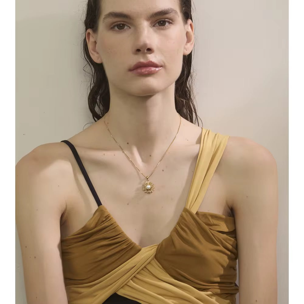 Dalphy Pearl Necklace