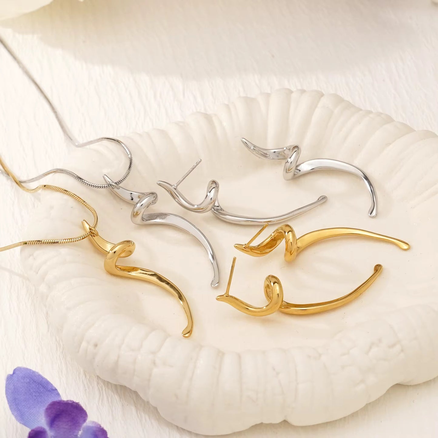 Vina Earrings