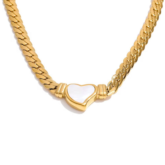 Vanya Shell Necklace