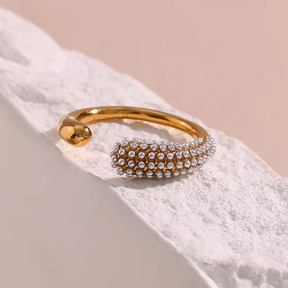 Eira Pearl Ring