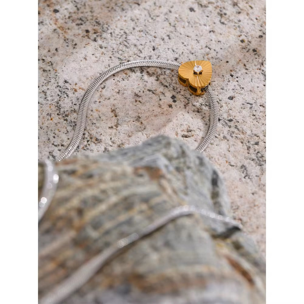 Zena Necklace