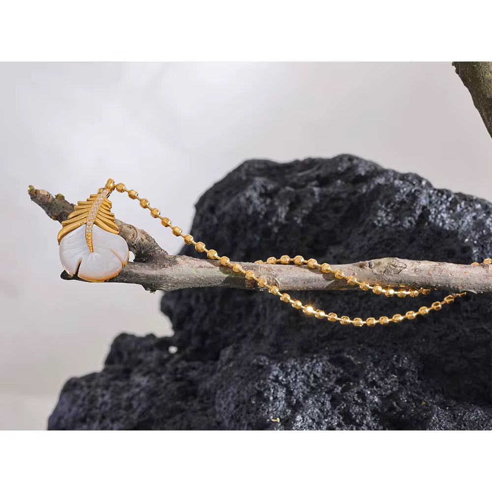 Feather Shell Necklace