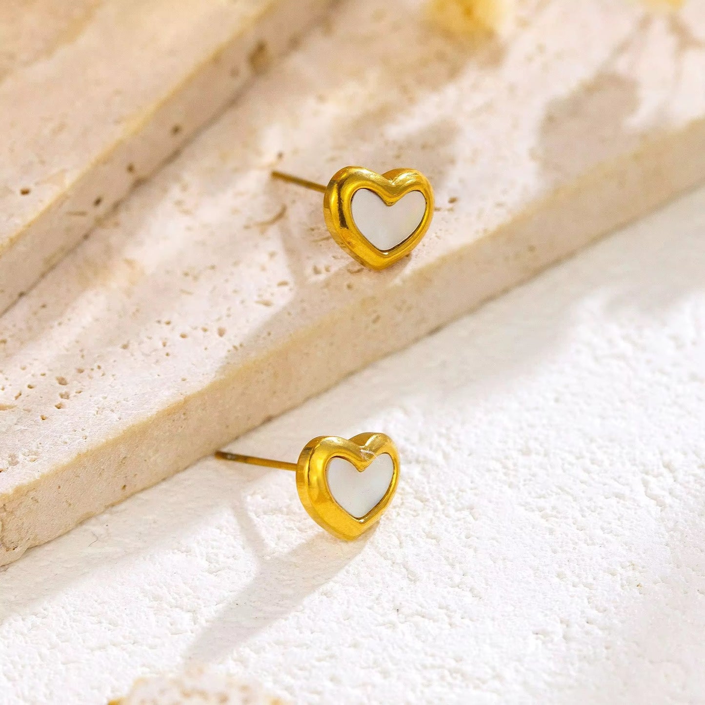 Sasha Shell Earrings