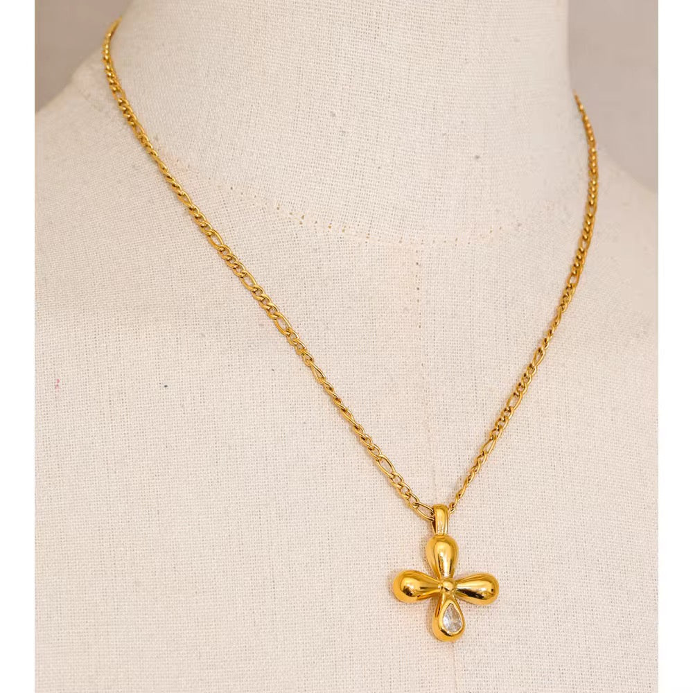Elaria Necklace