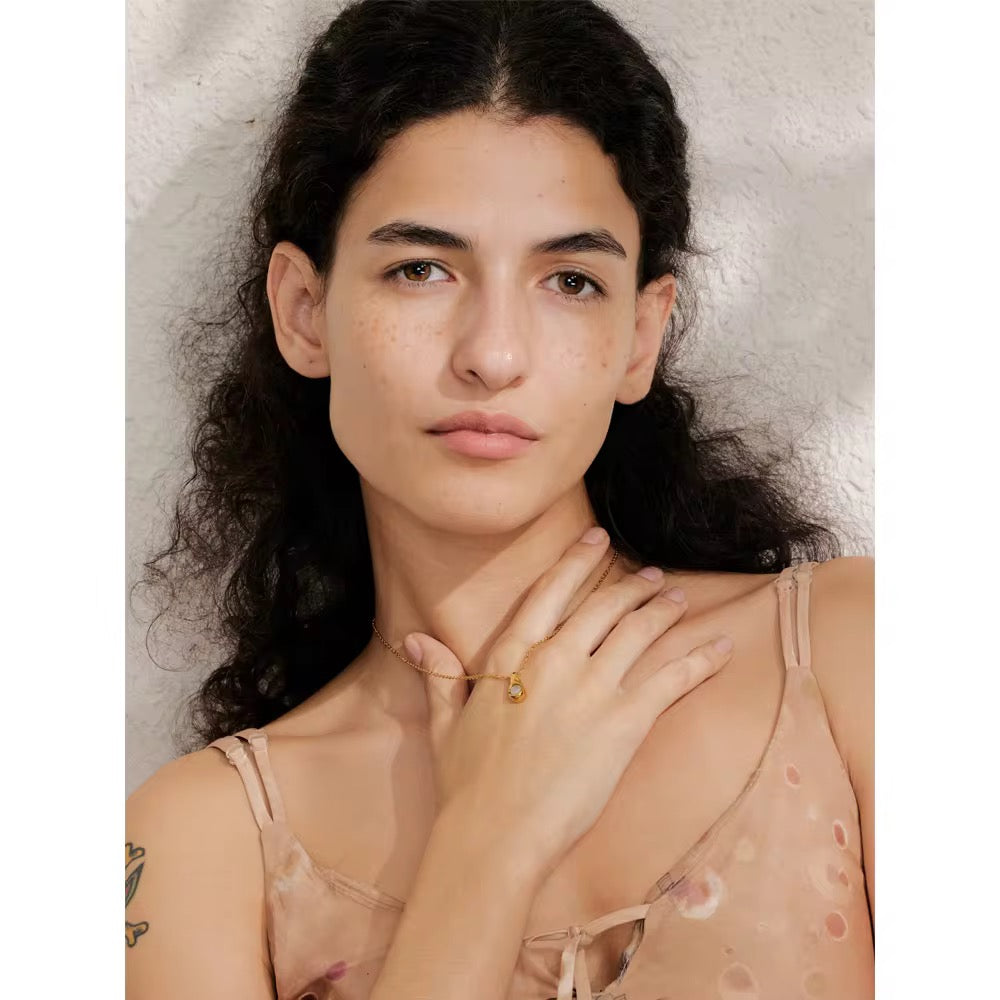 Clarette Shell Necklace