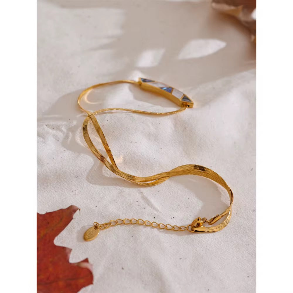 Rosina Shell Necklace