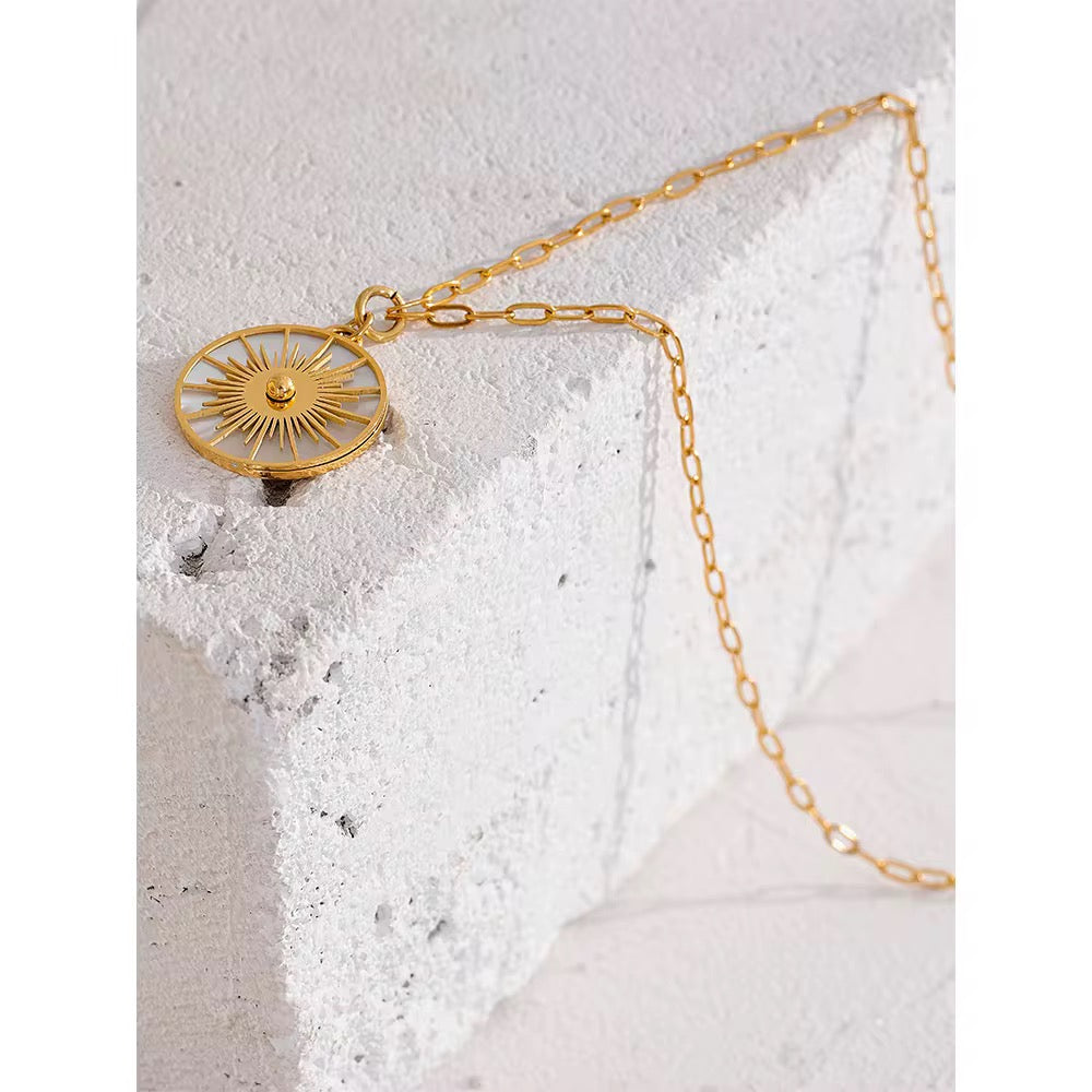 Sorin Shell Necklace