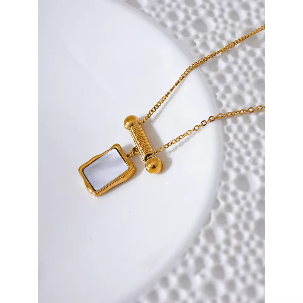 Zara Shell Necklace