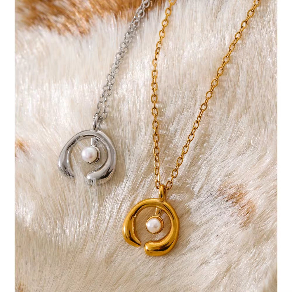 Fiona Necklace