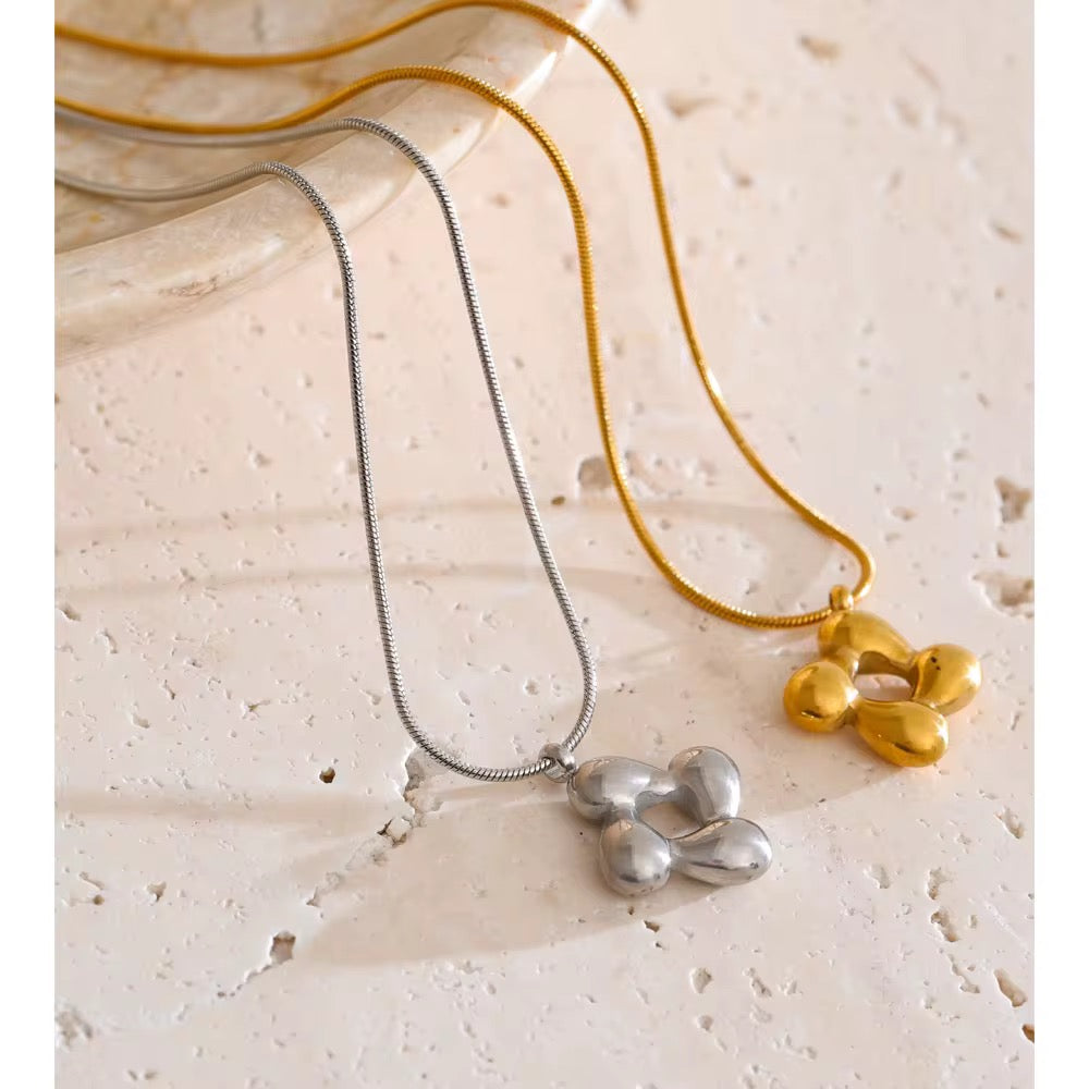 Saraya Necklace