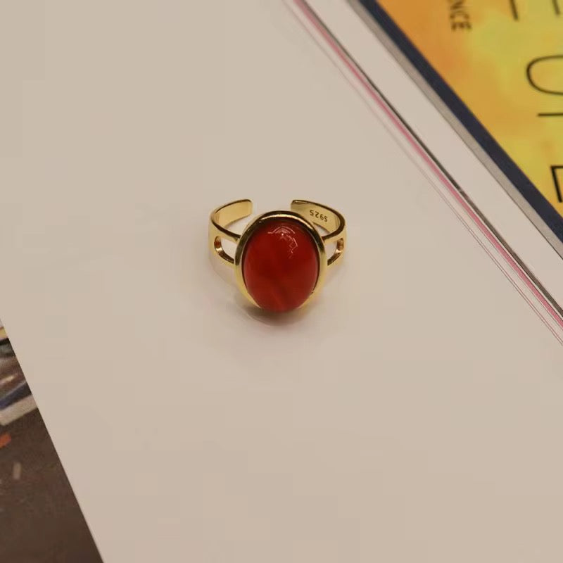 Rubina Agate Ring