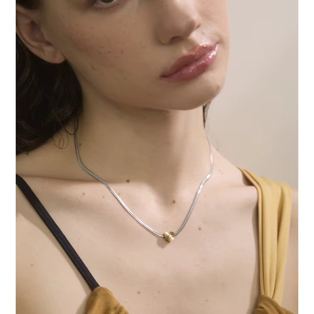 Zena Necklace