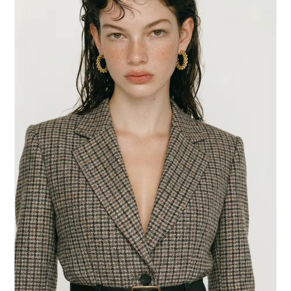 Zarinae Earrings