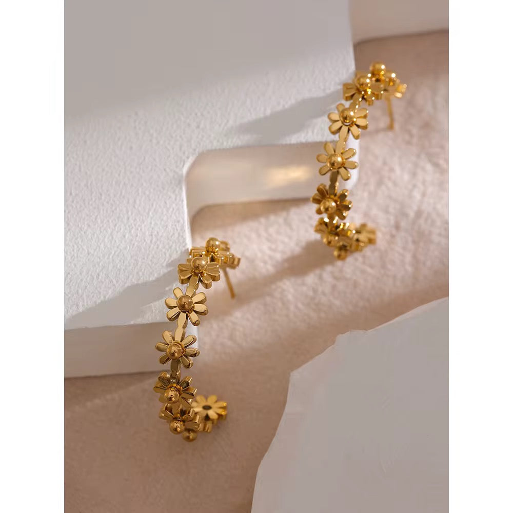 Selene Hoop Earrings