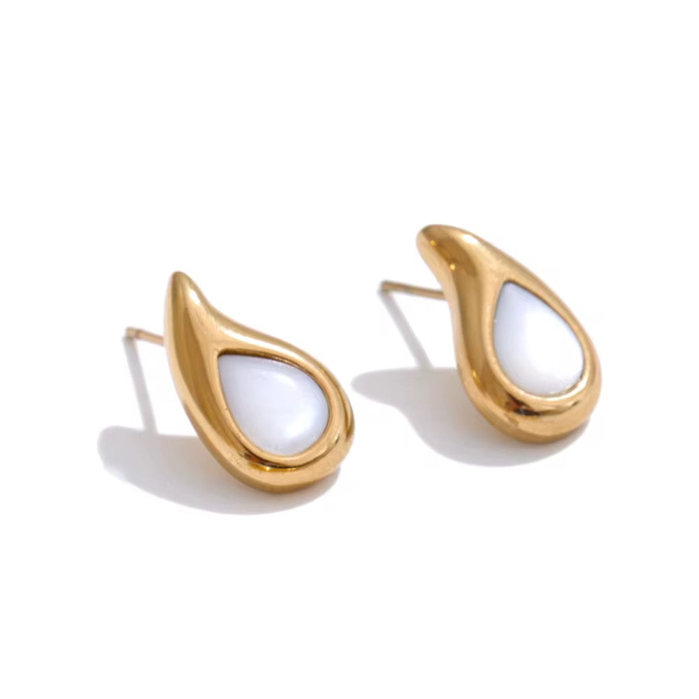 Aisha Shell Earrings