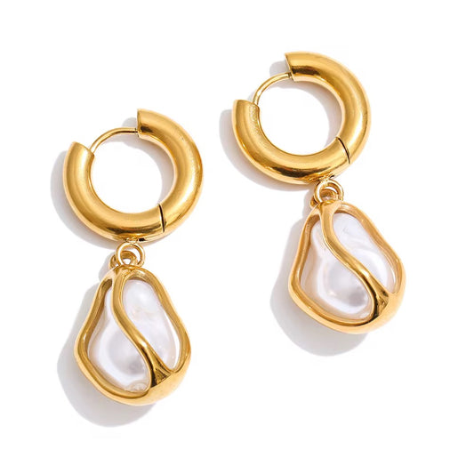 Arielle Pearl Earrings