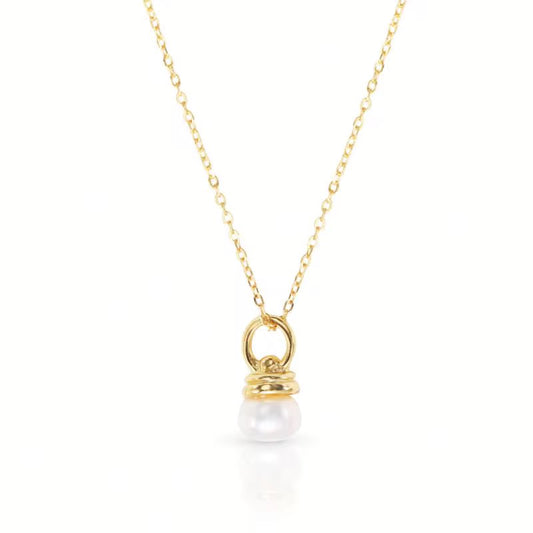 Falcon Pearl Necklace