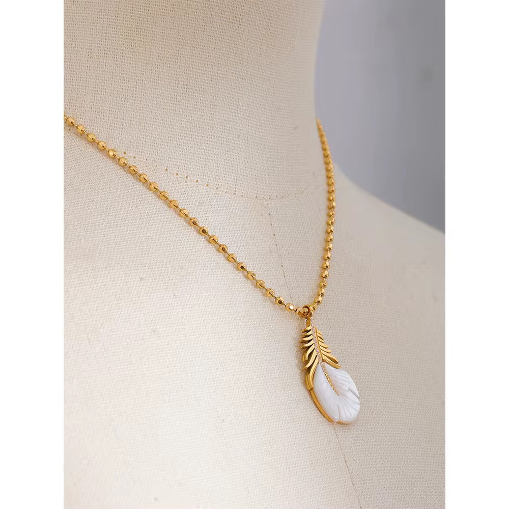 Feather Shell Necklace
