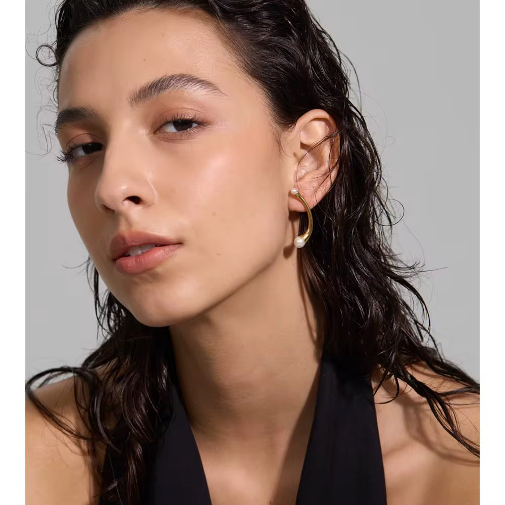 Charme Pearl Earrings