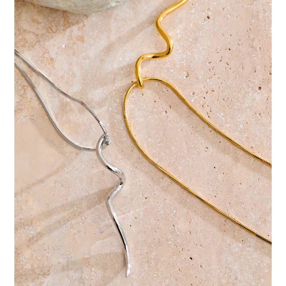 Luneth Necklace