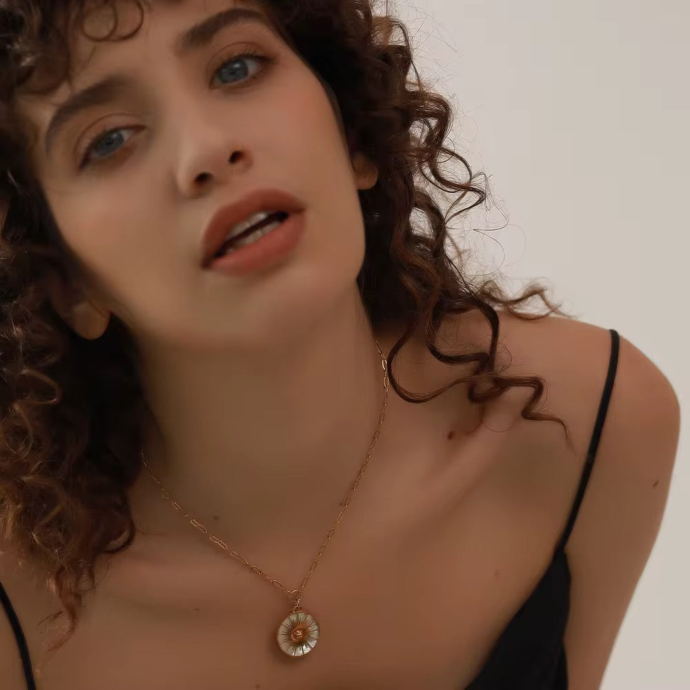 Sorin Shell Necklace