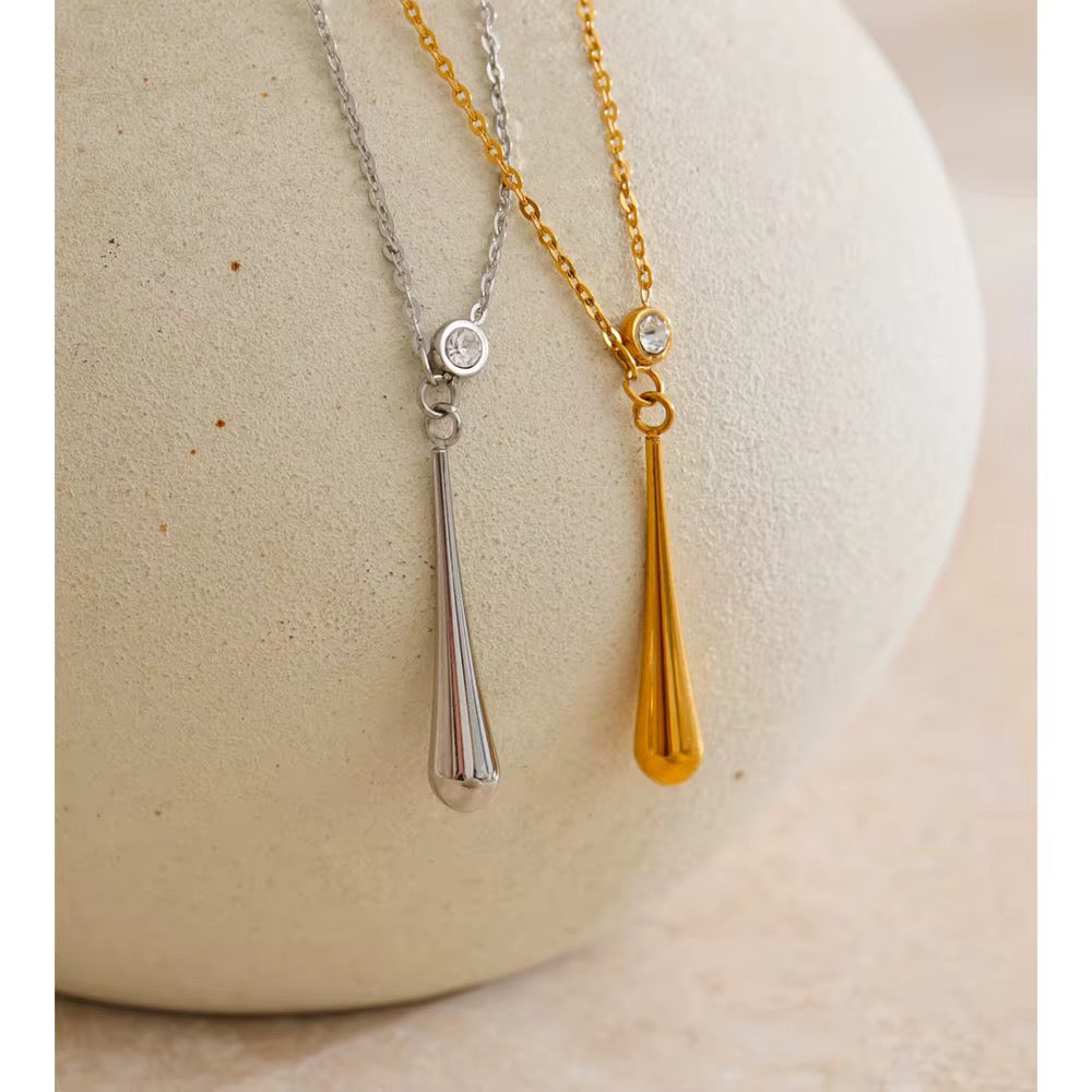 Nira Lariat Necklace